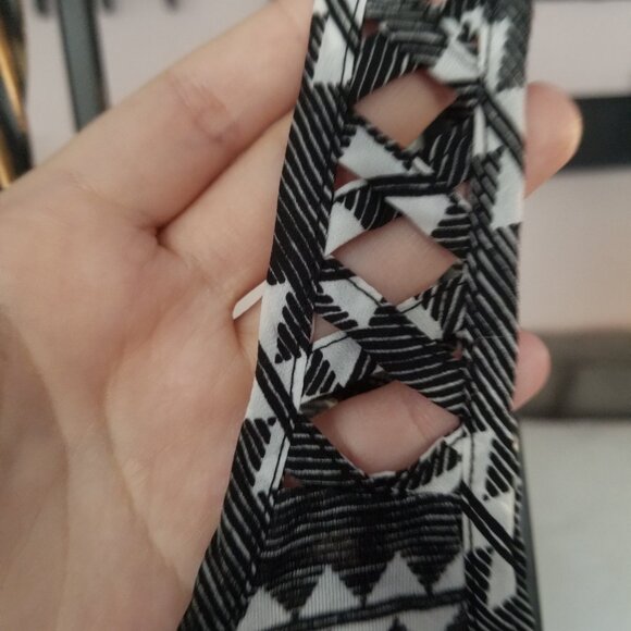 H&M Black and White Tank top - Picture 5 of 6